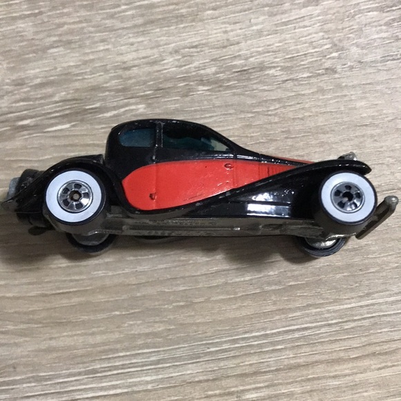 1980 Mattel Hot Wheels 1937 Bugatti Black Red #1696 Whitewall- Malaysia (B) - Picture 3 of 6